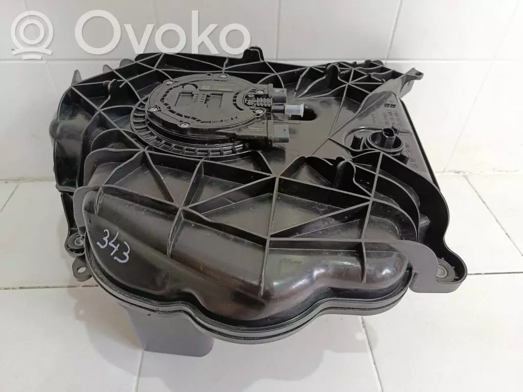Audi A6 S6 C8 4K 2020 Zbiornik płynu AdBlue 4K0131878K