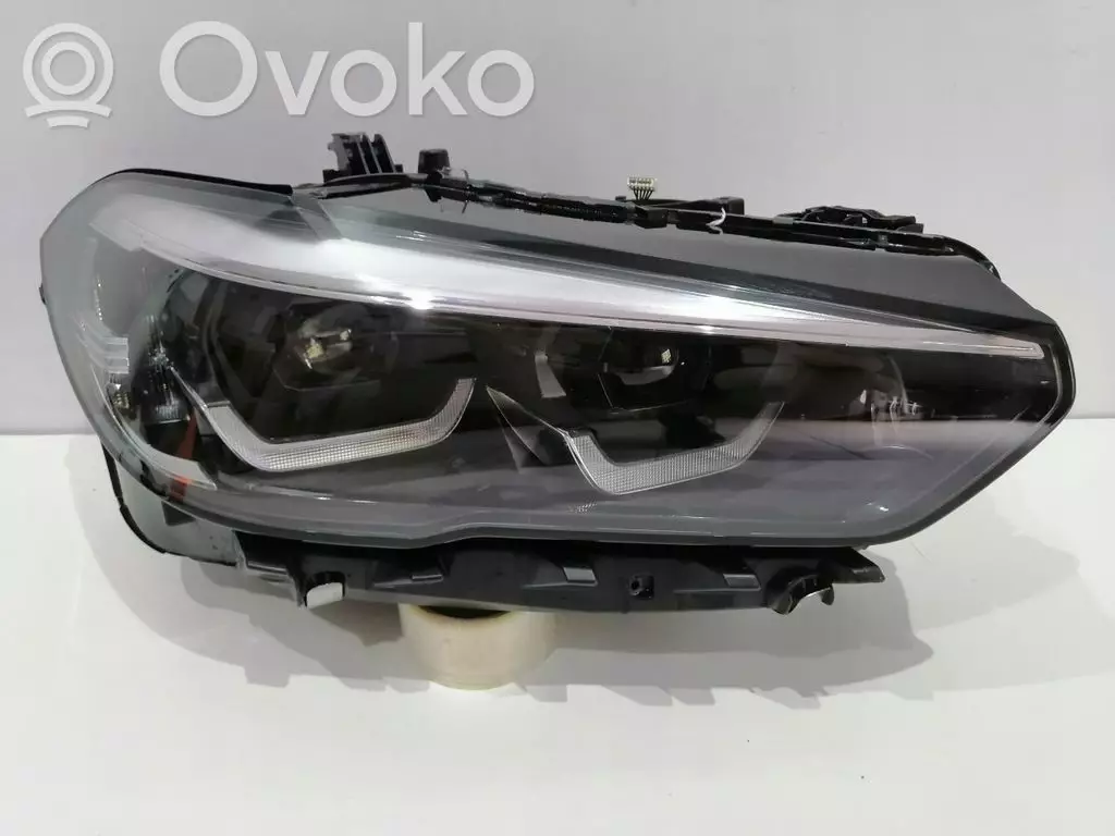 BMW X5 G05 2019 Lampa przednia 5A27988-01LL