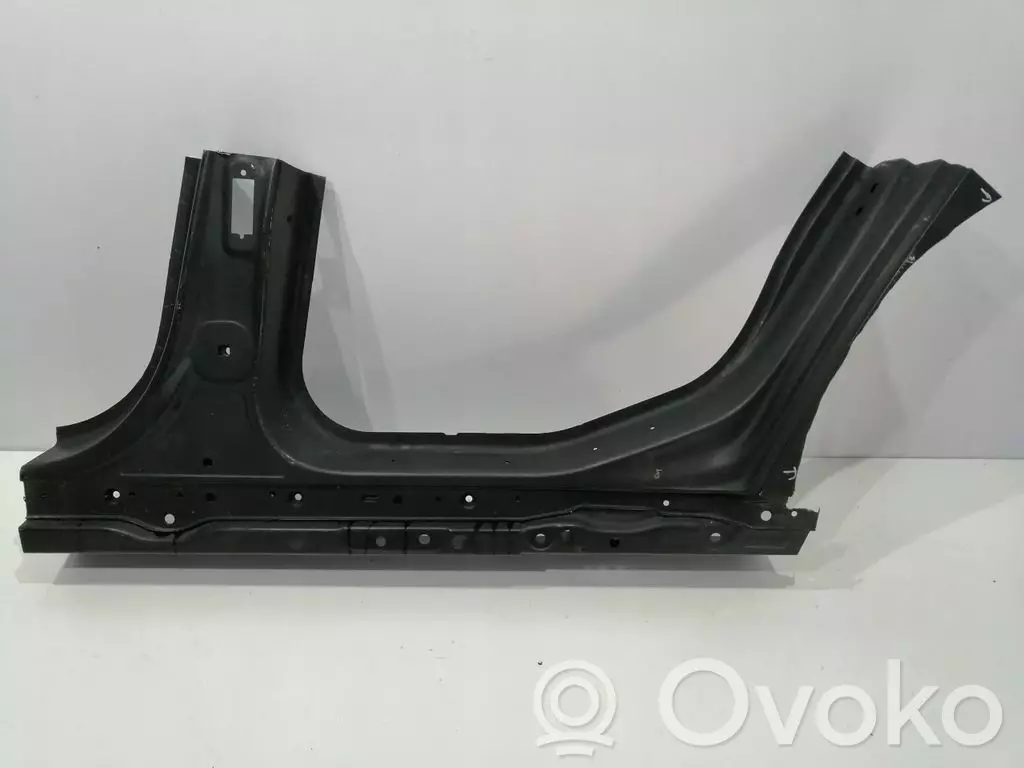 BMW 7 F01 F02 F03 F04 2017 Nadkole przednie