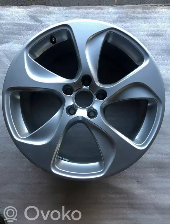 Audi A3 S3 8V 2018 Felgi aluminiowe R18