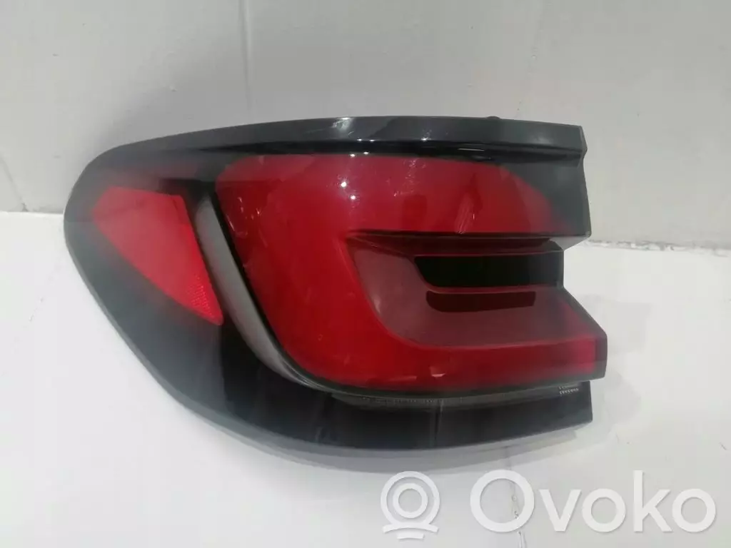 BMW 5 G30 G31 G38 2016 Lampa tylna 8493825-07