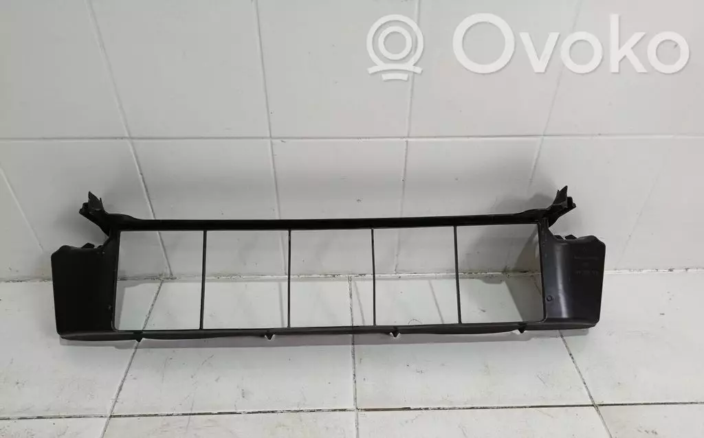 Audi A3 8Y 2020 Prowadnica powietrza intercoolera 8Y0121293A