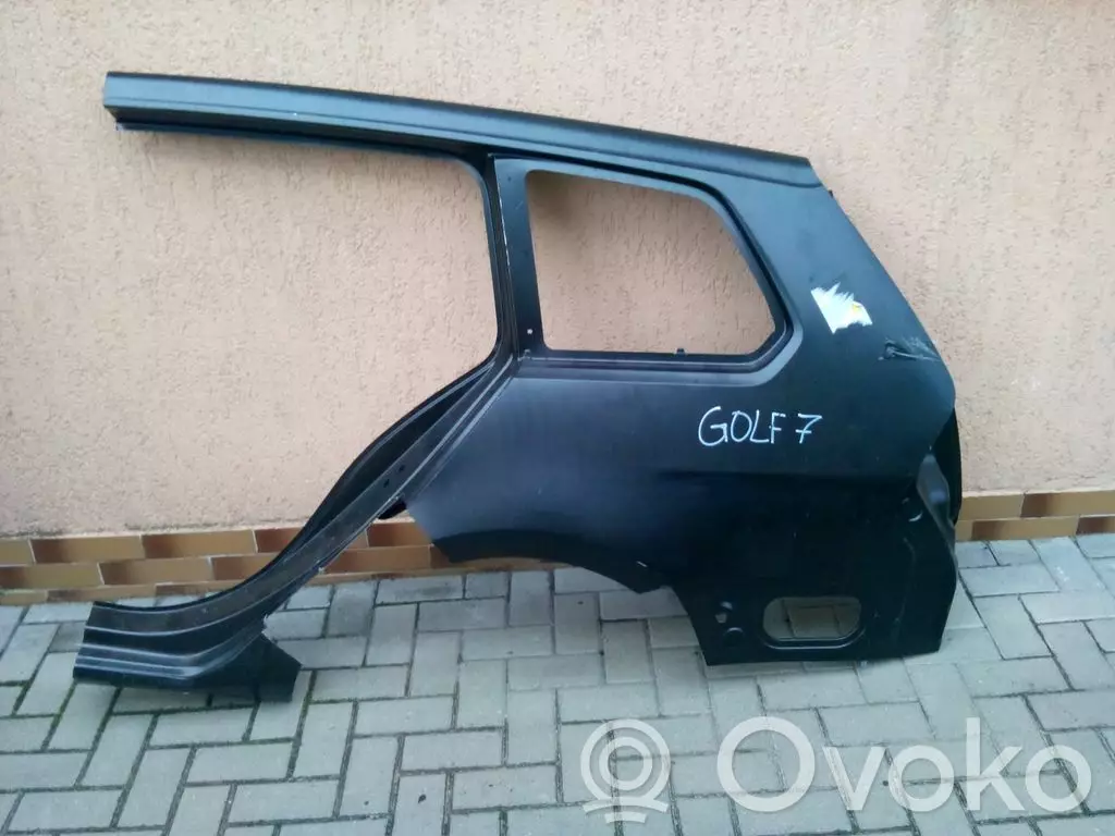 Volkswagen Golf VII 2001 Ćwiartka tylna