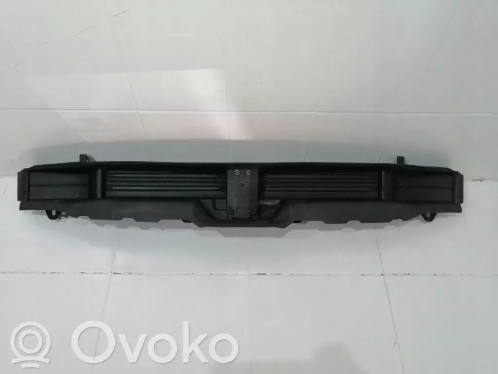 BMW X5 G05 2018 Wlot / Kanał powietrza intercoolera