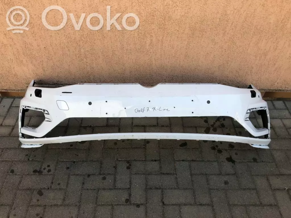 Volkswagen Golf VII 2017 Zderzak przedni