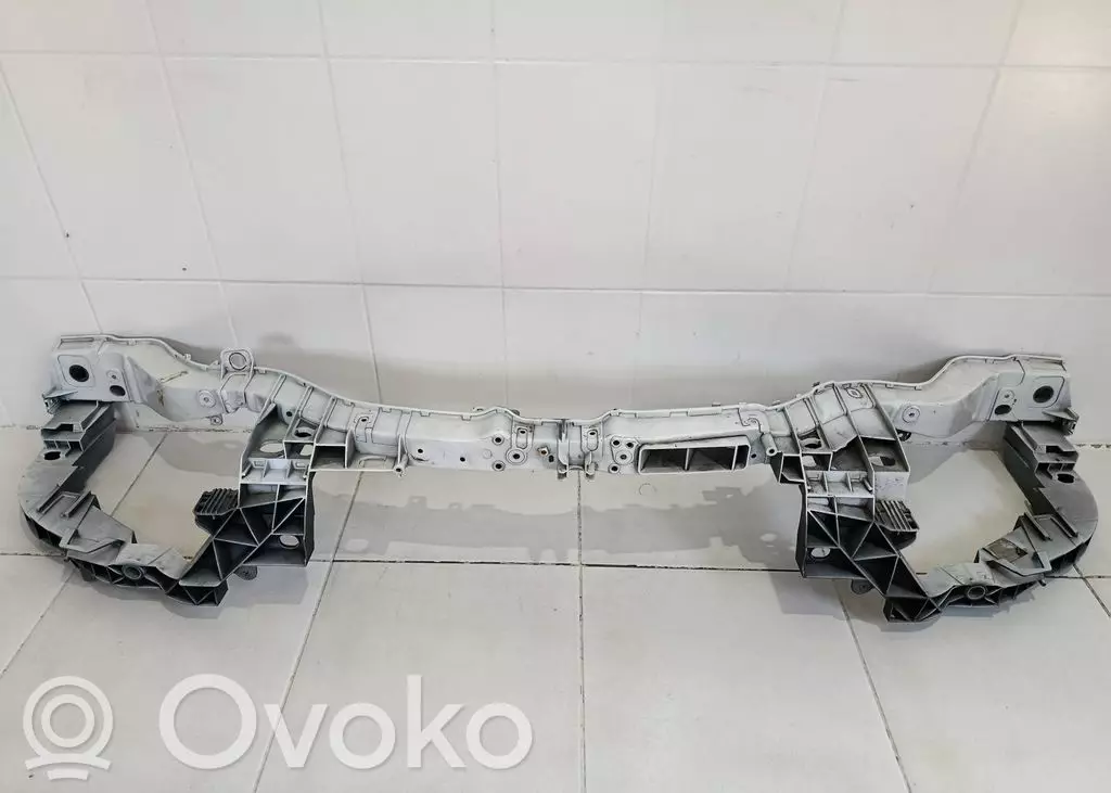 Ford Kuga II 2015 Pas przedni CV448B041A