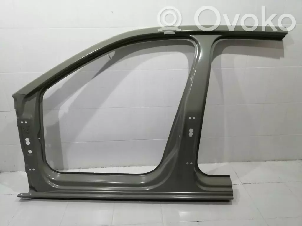 Skoda Superb B8 (3V) 2015 Nadkole przednie