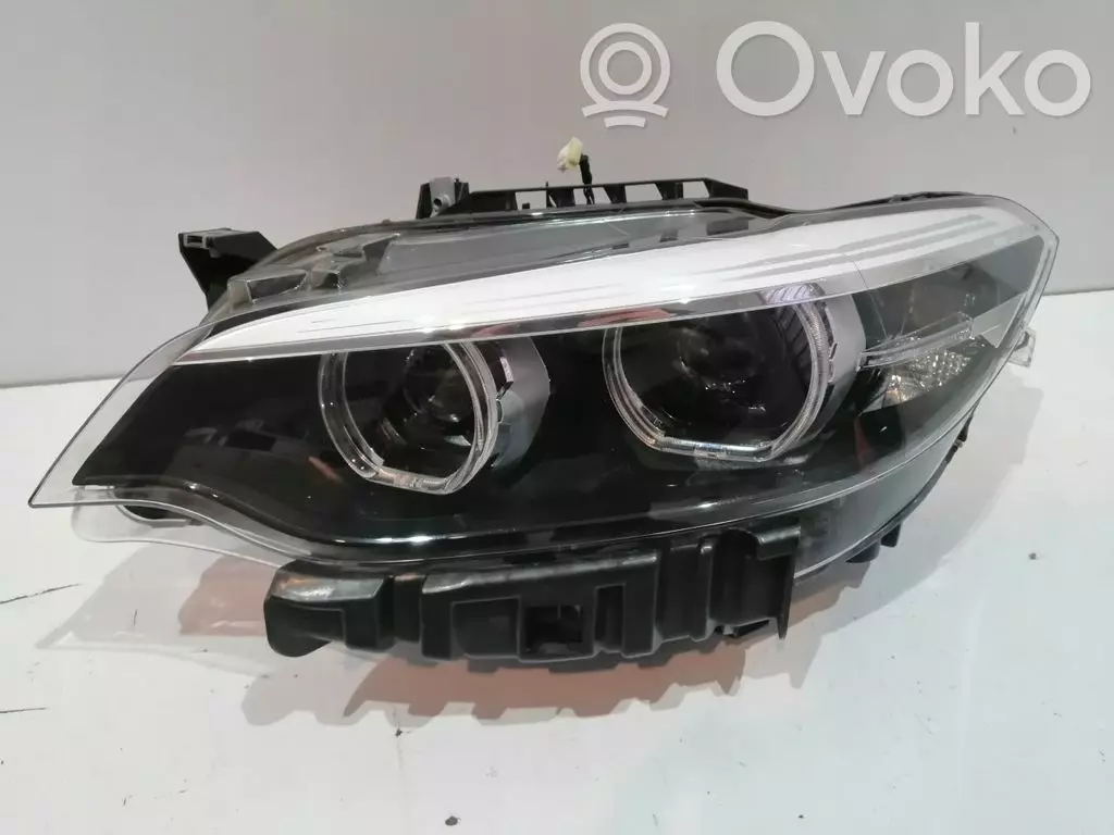 BMW 2 F22 F23 2017 Lampa przednia 87386799-01