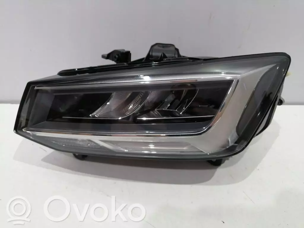 Audi Q2 - 2017 Lampa przednia 81A941011