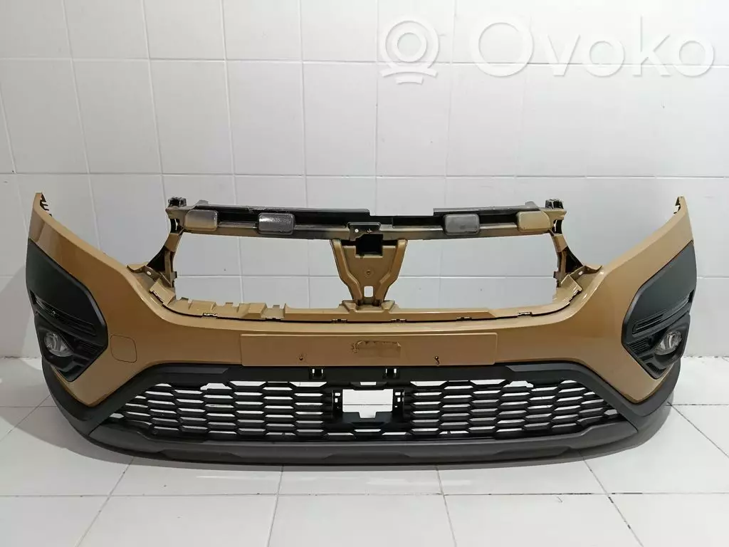 Dacia Sandero III 2020 Zderzak przedni 620225509R