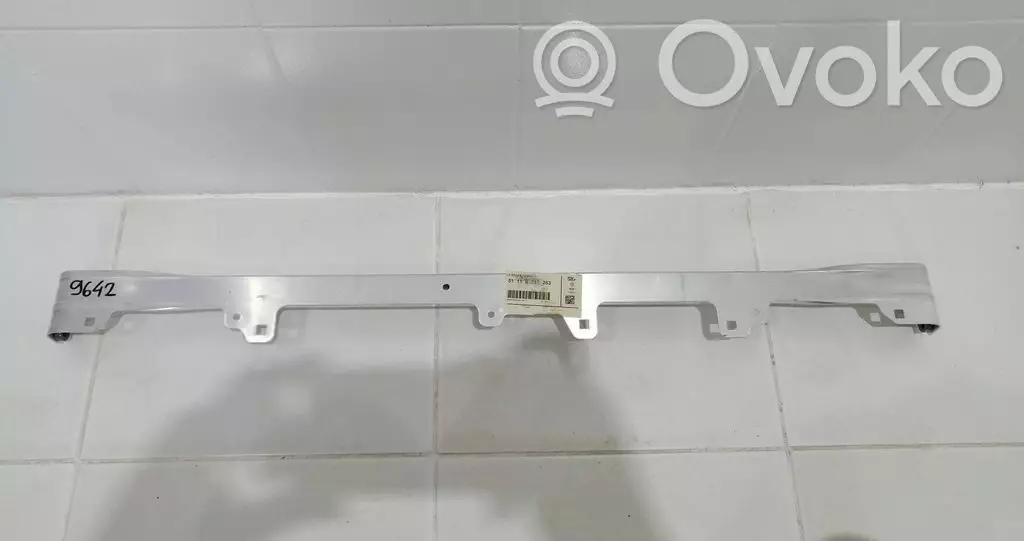 BMW X1 U11 2022 Belka zderzaka przedniego 8737263
