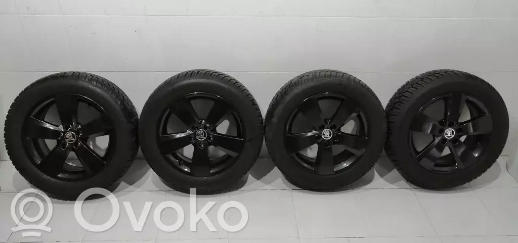 Skoda Scala 2021 Felgi aluminiowe R16 657601025