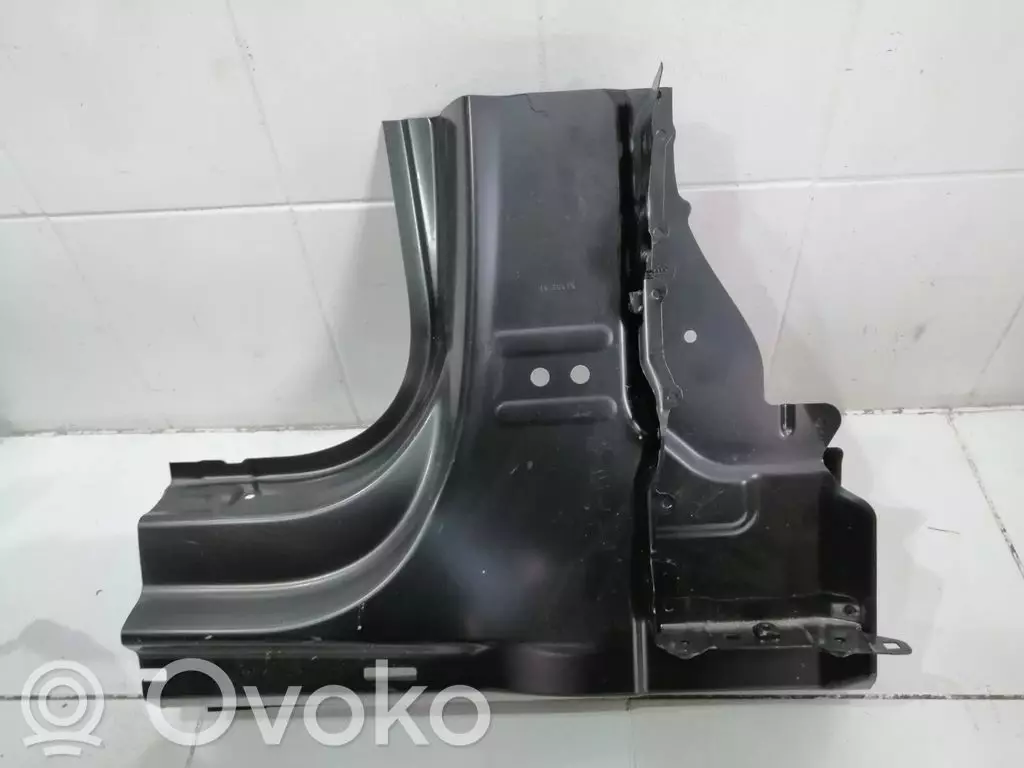 Audi S5 F5 2016 Słupek środkowy 8W8810102C