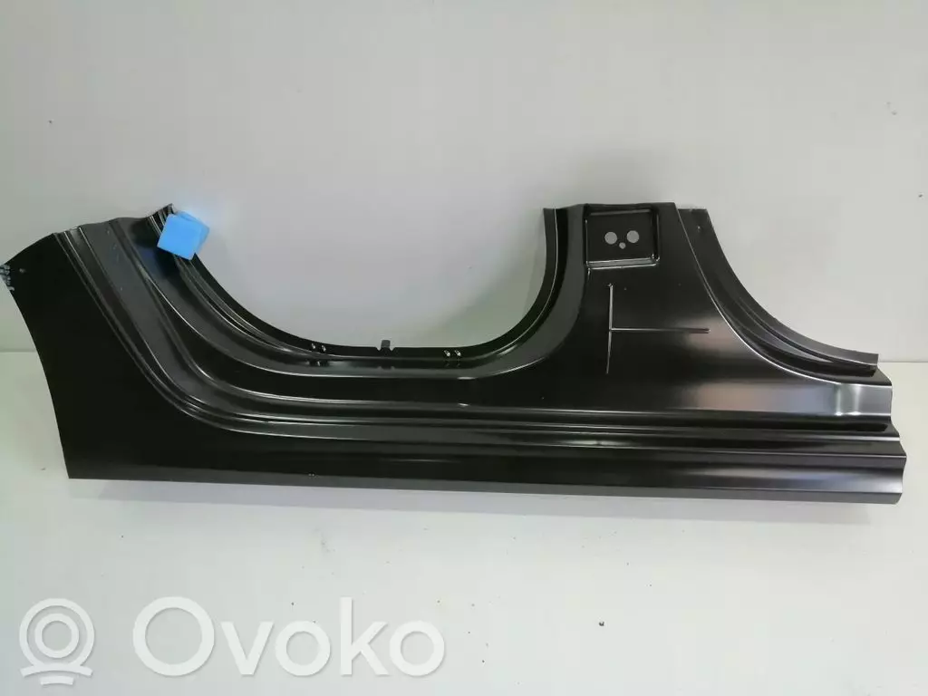 Opel Corsa F 2023 Próg 1666081680