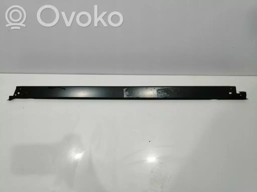 Volkswagen Crafter 2021 Próg 7C0810727