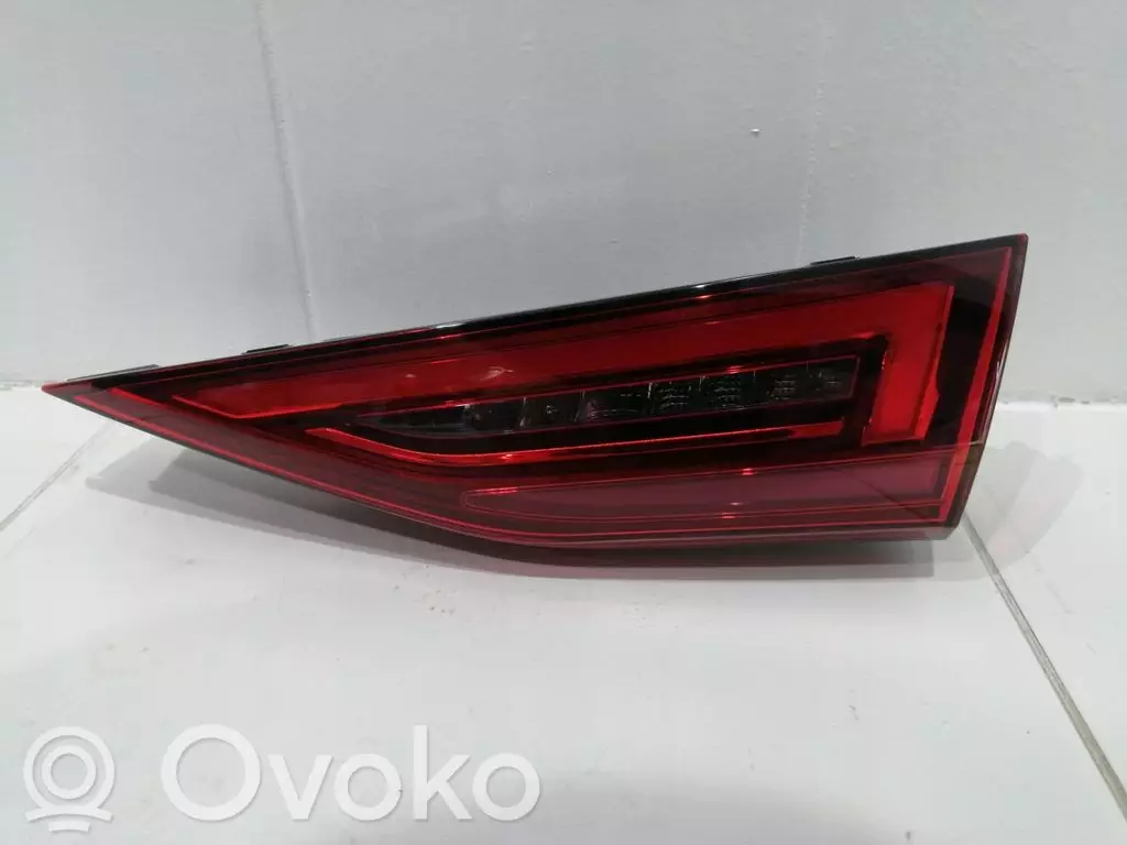 Audi A3 8Y 2017 Lampa tylna 8Y0945308