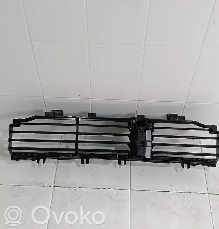 BMW 4 G22 G23 G24 G26 2020 Prowadnica powietrza intercoolera 5A1E91806