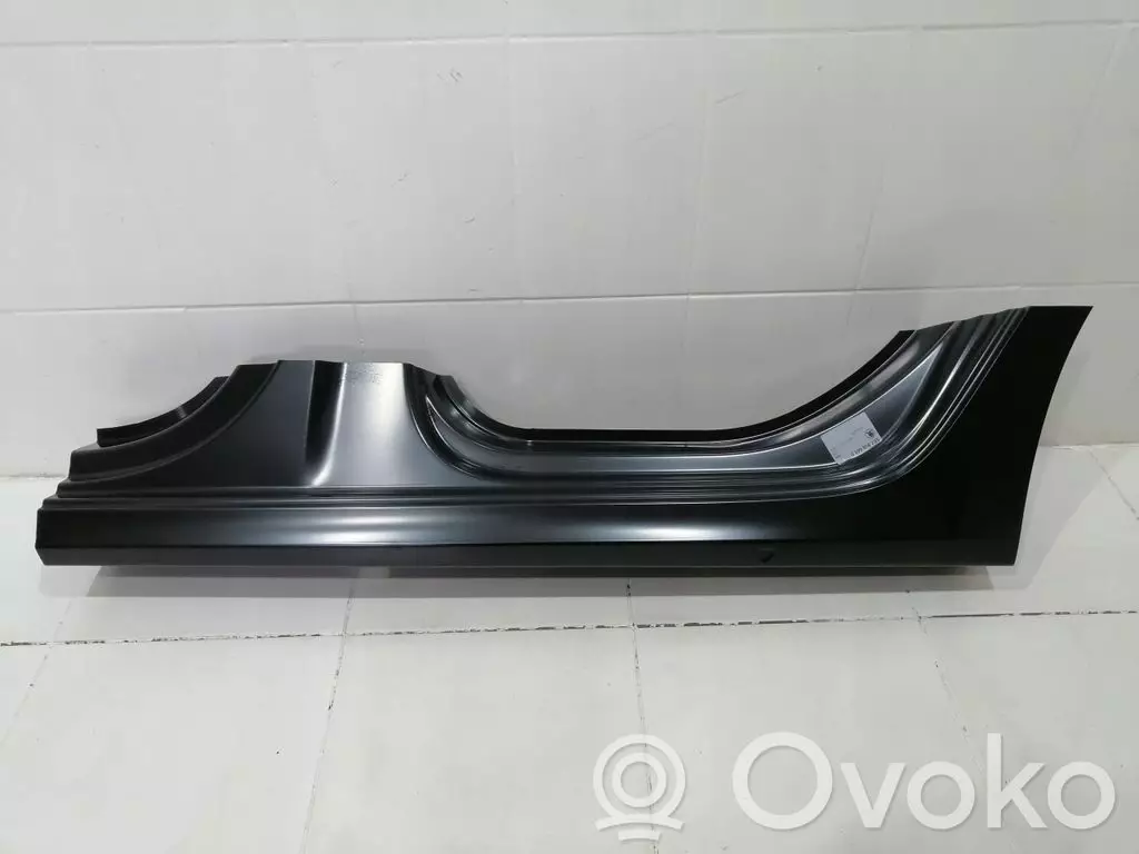 Skoda Octavia Mk4 2016 Nadkole przednie
