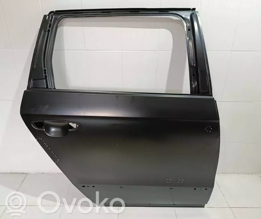 Volkswagen PASSAT B7 2011 Drzwi tylne 3AF833312