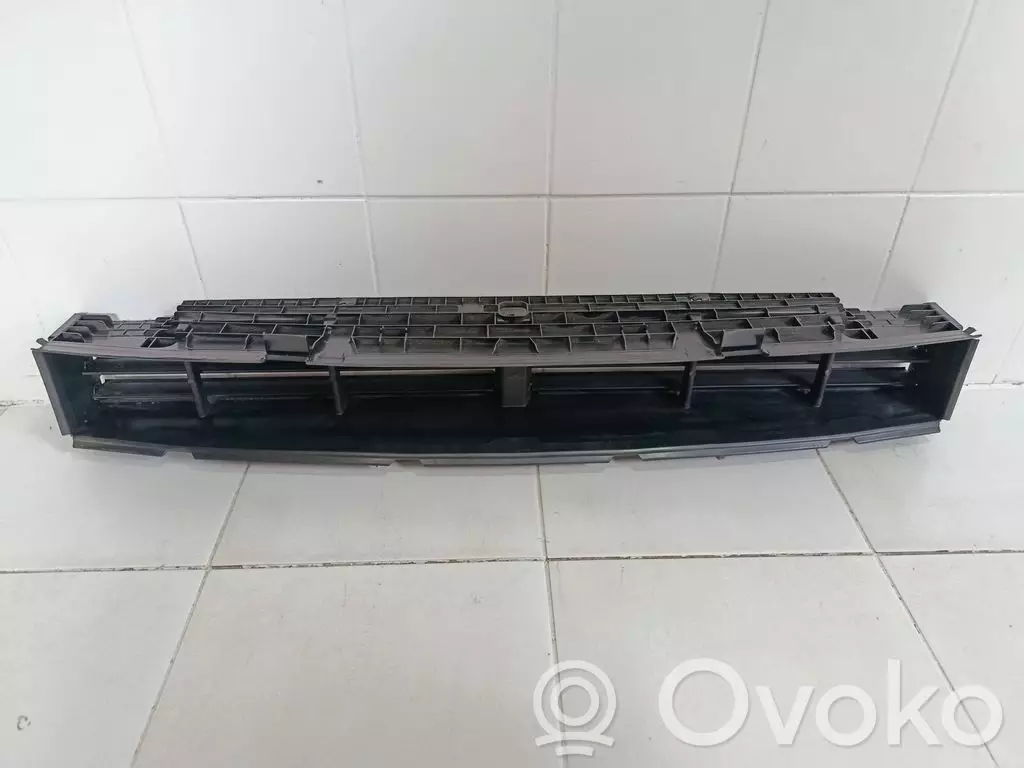 BMW 5 G60 G61 2023 Prowadnica powietrza intercoolera 5A09B57