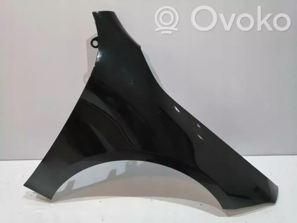 Mercedes-Benz CLA C118 X118 2019 Błotnik przedni A1188810400