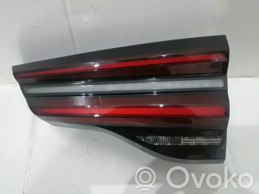 BMW iX3 G08 2017 Lampa tylna 2SD2692