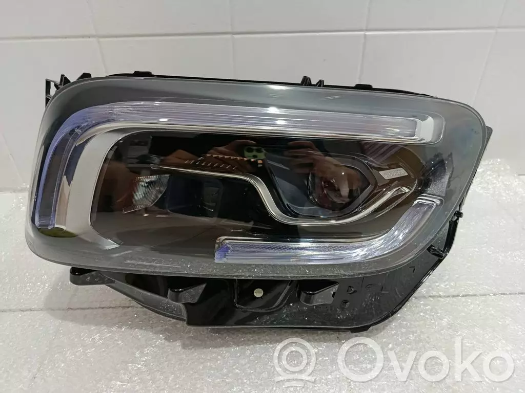 Mercedes-Benz GLB X247 2023 Lampa przednia A2479060106