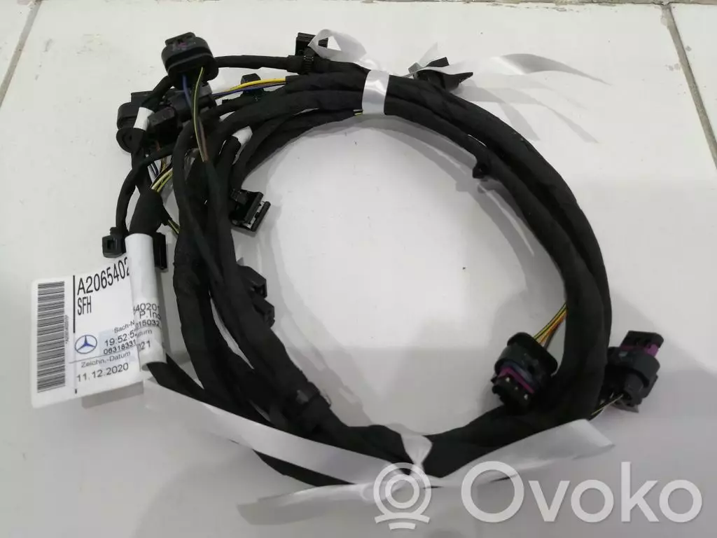 Mercedes-Benz C W206 2021 Wiązka przewodów czujnika parkowania PDC a2065402015