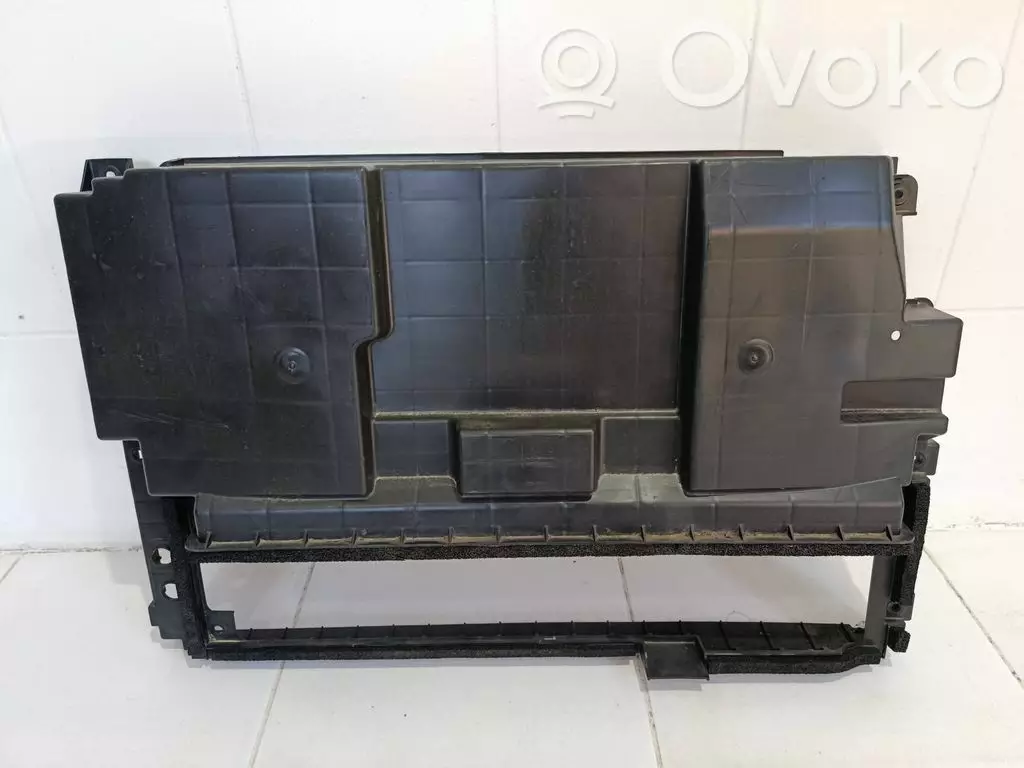 Hyundai Kona I 2021 Osłona chłodnicy K9HOS91200
