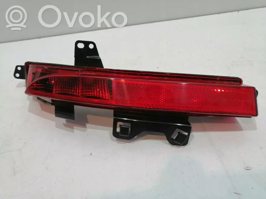 Land Rover Discovery 5 2017 Lampa tylna FK7215K273-AC