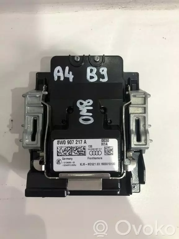 Audi A4 S4 B9 2016 Kamera szyby przedniej / czołowej 8W0907217A