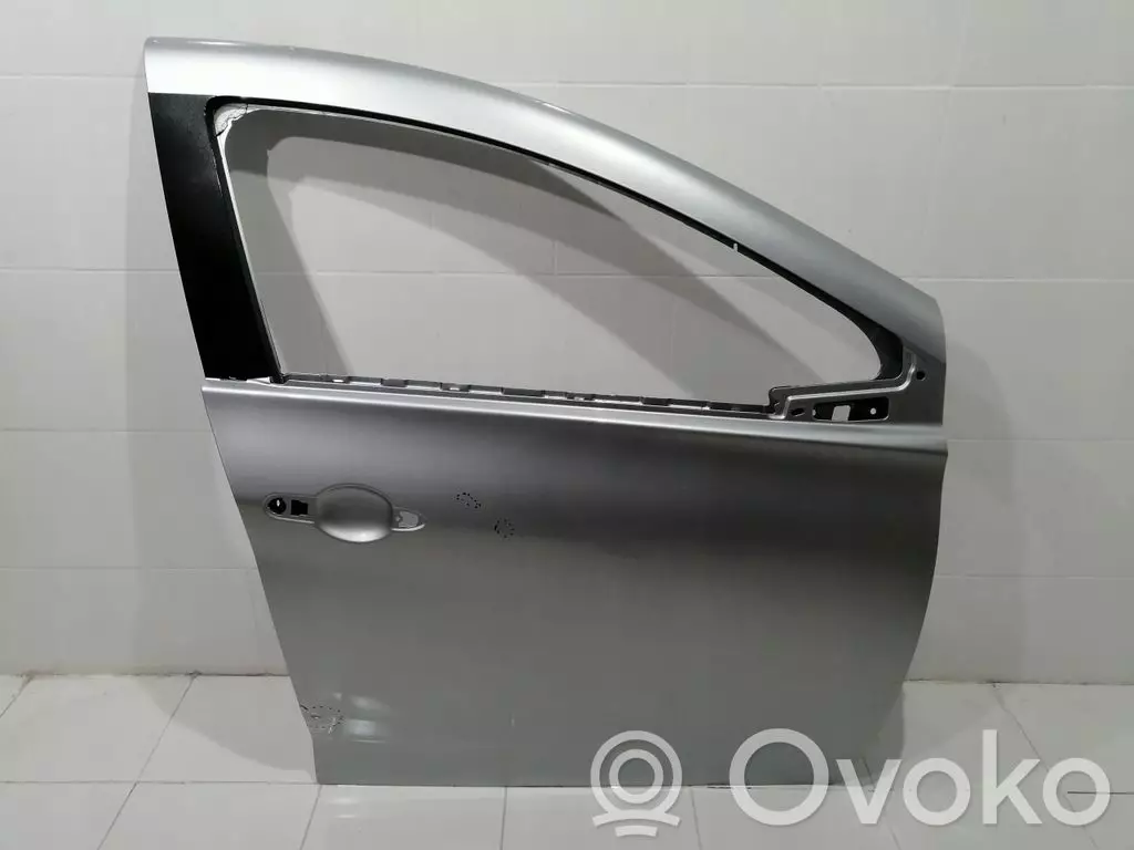 Renault Zoe 2012 Drzwi przednie