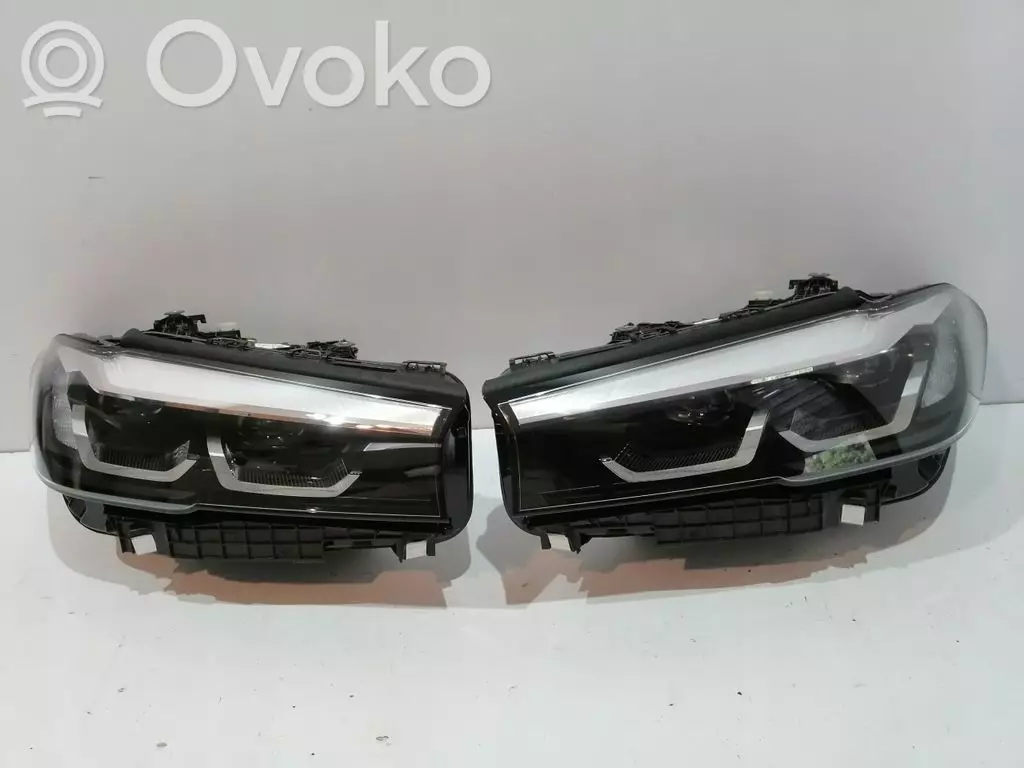 BMW 5 G30 G31 G38 2016 Lampy przednie / Komplet