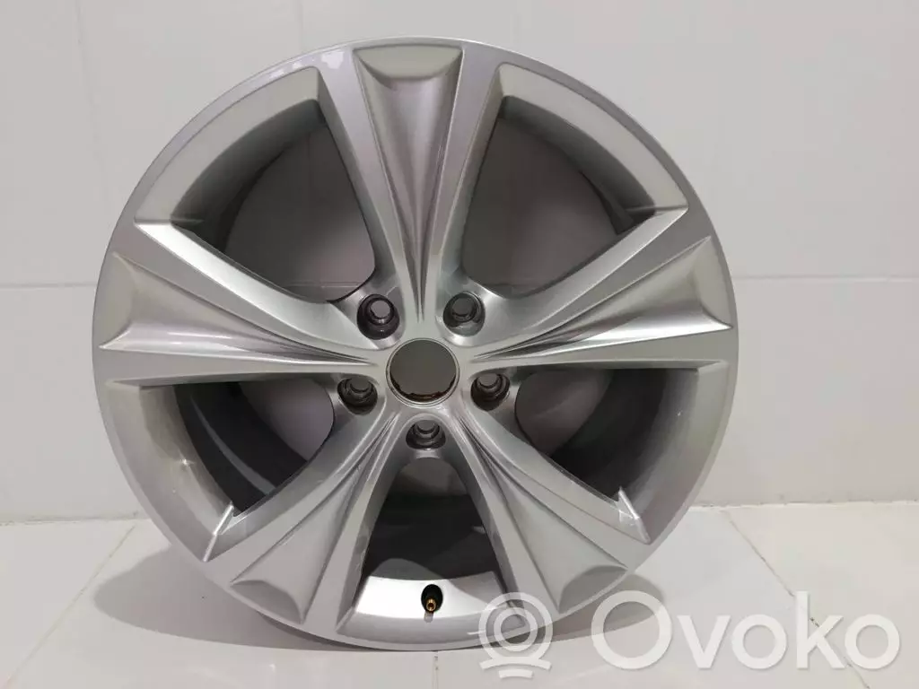 Seat Leon IV 2020 Felgi aluminiowe R17 5FA601025C