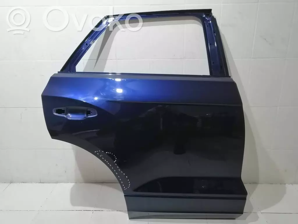 Volkswagen T-Roc 2017 Drzwi tylne 2GA833312L