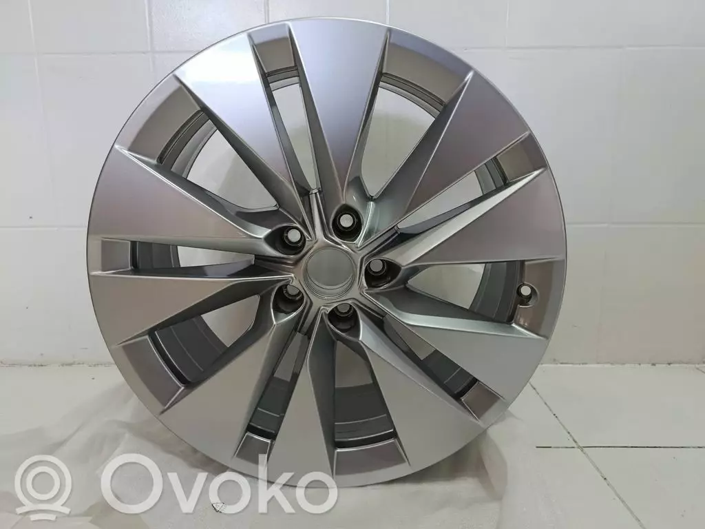 Skoda Elroq 2025 Felgi aluminiowe R19 5LA601025