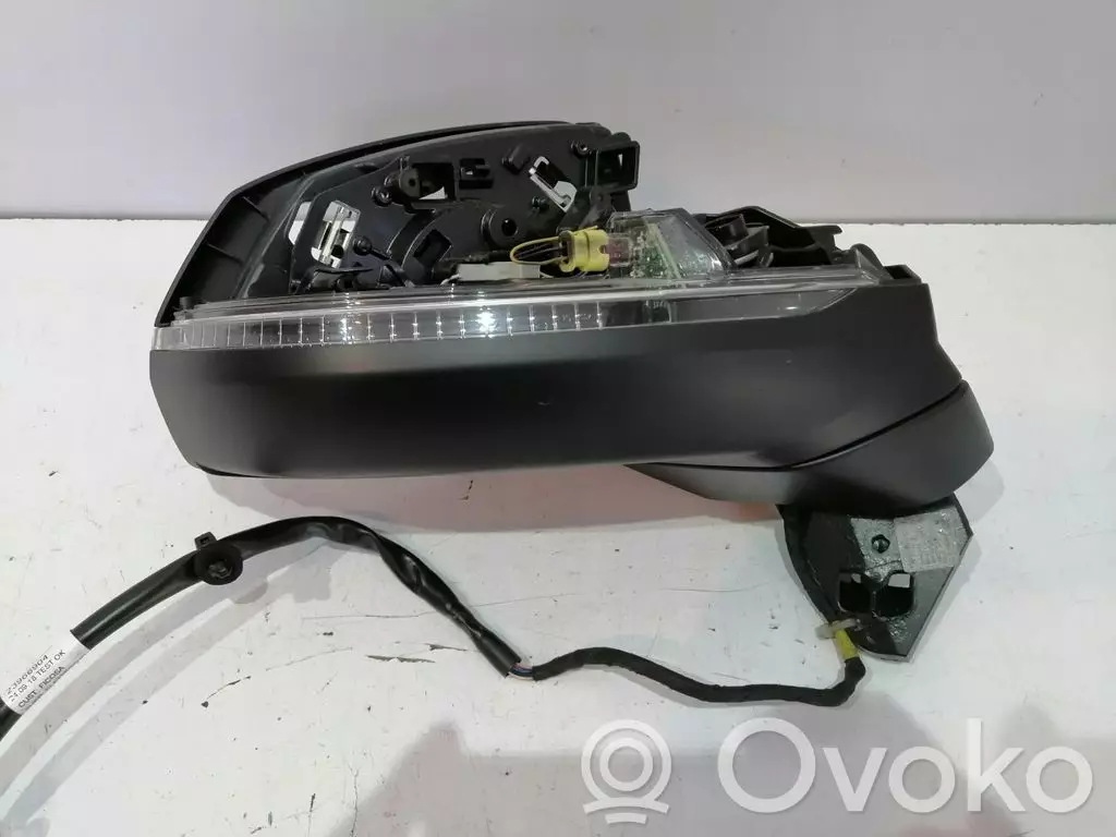 Audi Q7 4M 2017 Elektryczne lusterko boczne drzwi przednich 4M0857536B