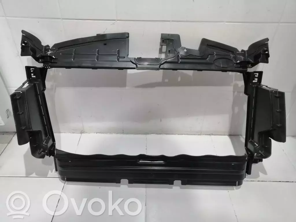 Renault Trafic III (X82) 2019 Wlot / Kanał powietrza intercoolera 214763488R