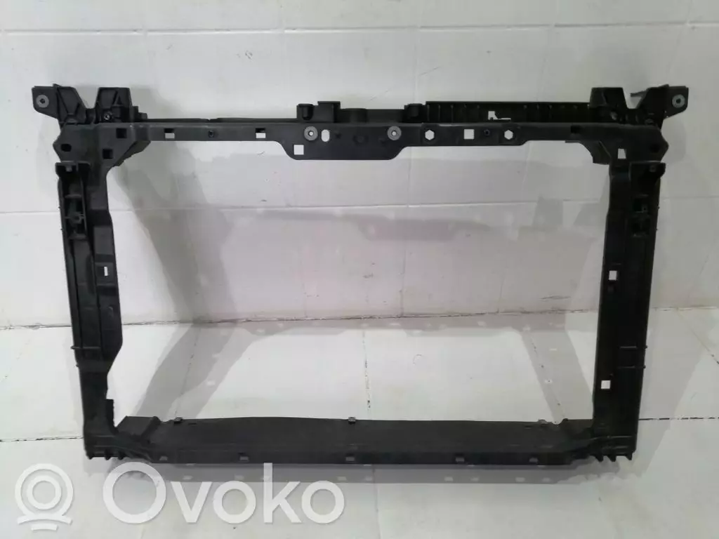 Skoda Scala 2020 Pas przedni 654805588D