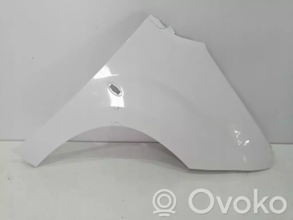 Peugeot Partner 2015 Błotnik przedni