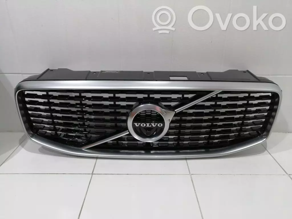 Volvo XC60 2017 Maskownica / Grill / Atrapa górna chłodnicy
