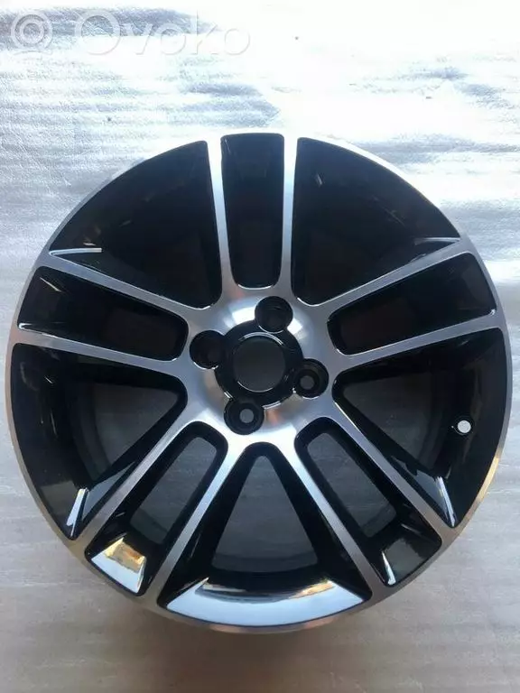 Opel Corsa D 2016 Felgi aluminiowe R17 7JX17