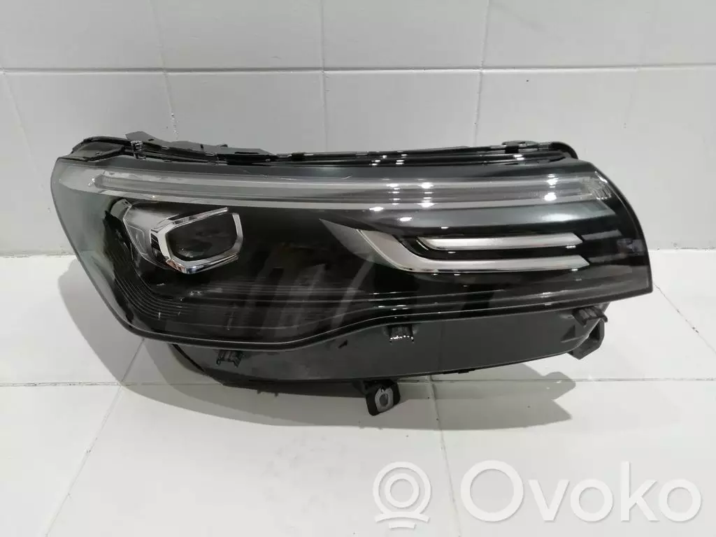 Volkswagen Tiguan 2024 Lampa przednia 571941006B