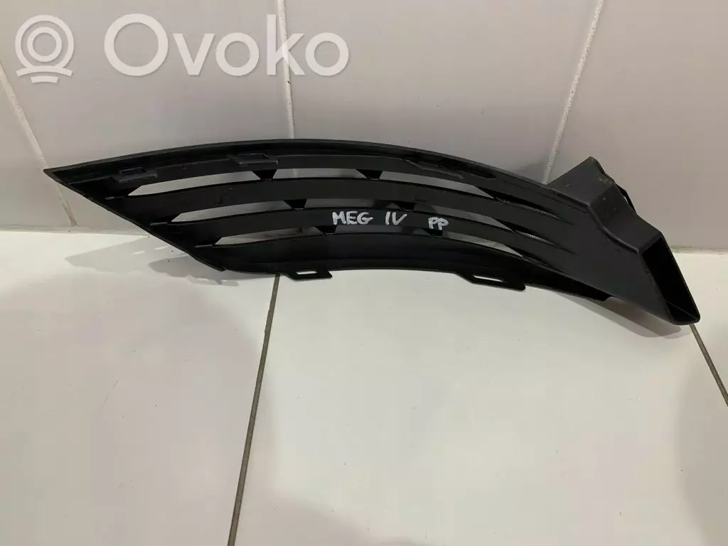 Renault Megane IV 2021 Kratka dolna zderzaka przedniego 263315195R