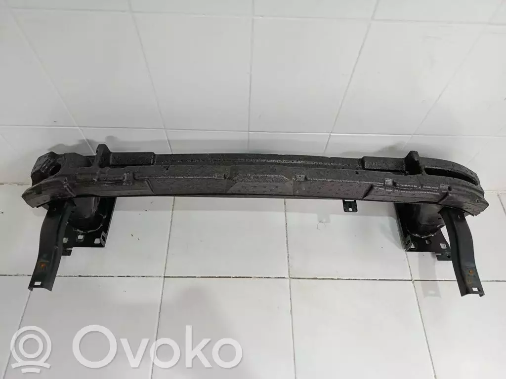 Volkswagen Golf VII 2015 Belka zderzaka przedniego 5G0801111