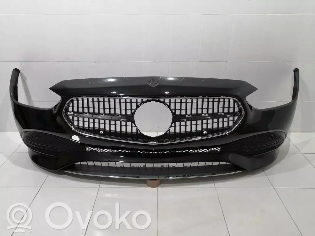 Mercedes-Benz C W206 2016 Zderzak przedni