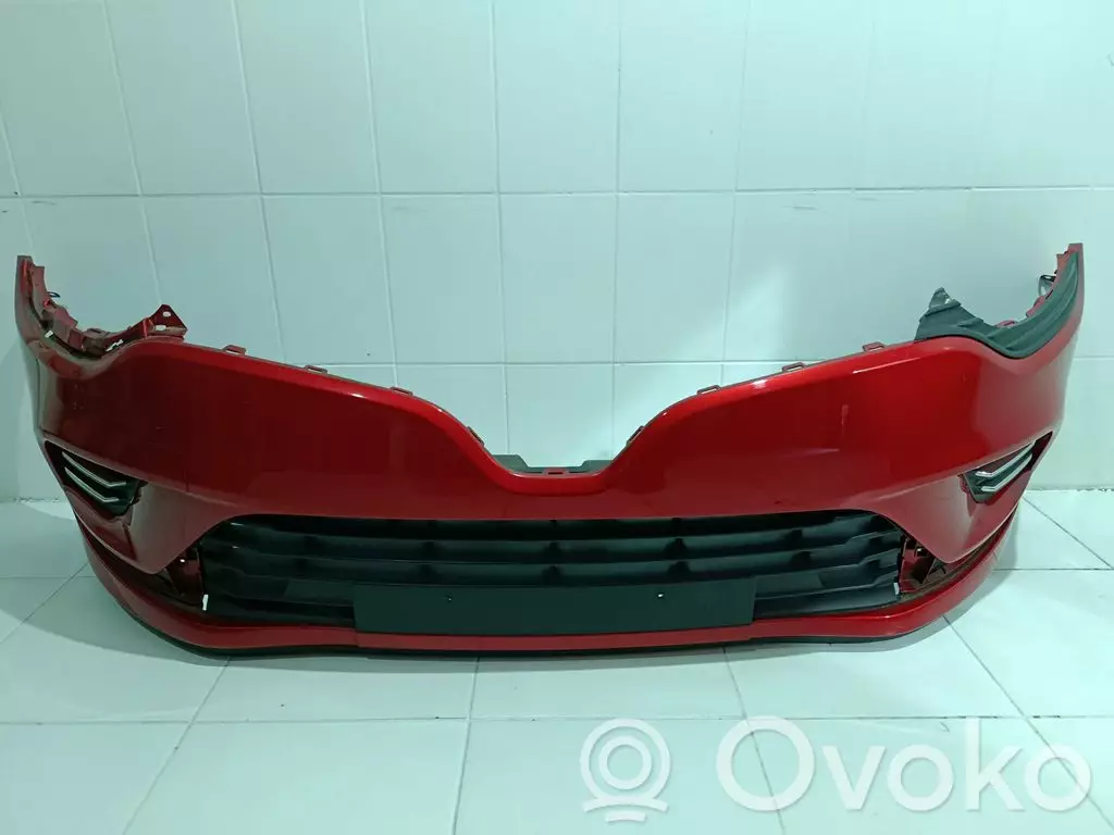 Renault Clio IV 2020 Zderzak przedni 620221630R