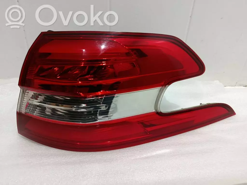 Peugeot 308 2014 Lampa tylna 9678093880