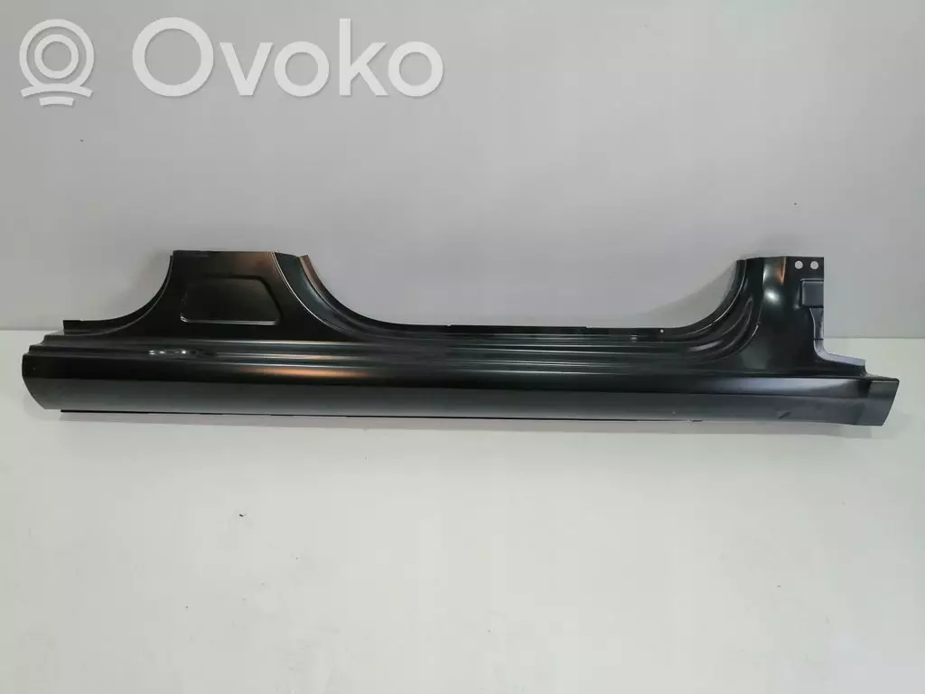 Skoda Octavia Mk3 (5E) 2018 Nadkole przednie 5E