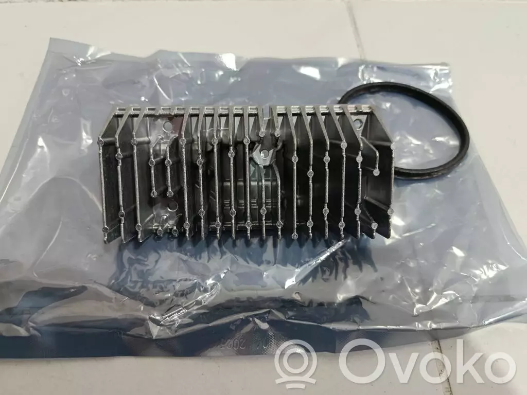 BMW 3 G20 G21 2020 Przetwornica napięcia / Moduł przetwornicy 24471001